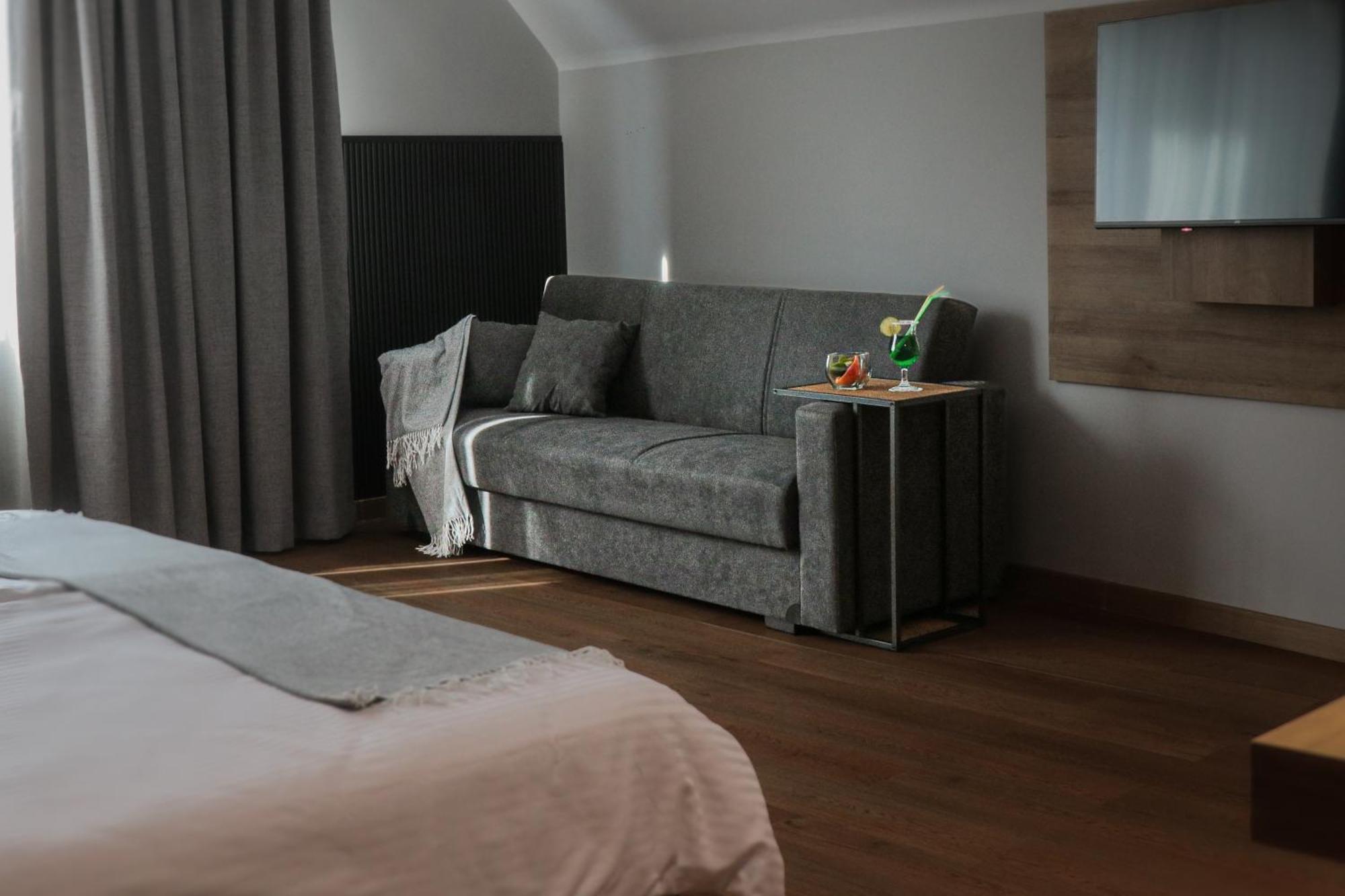 Best Western Plus Lozenetz Hotel Sofia Exteriör bild